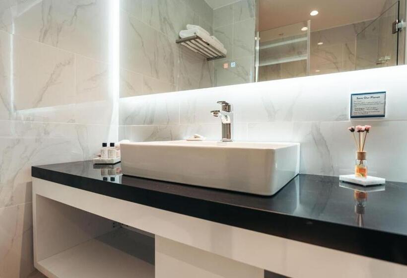 اتاق سوپریور با تخت بزرگ, Elements Hotel & Shops Curaçao