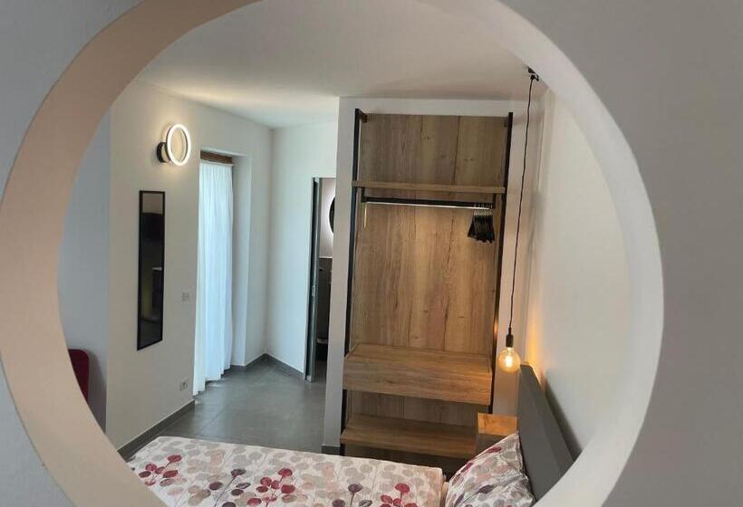 Quarto Superior, B&b Nalù