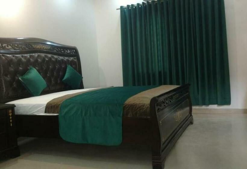 اتاق لوکس یک تخته, Bluesky Clifton