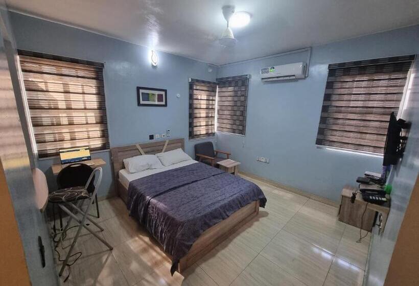 سوییت لوکس, Amazing Grace Hostel And International Serviced Apartments