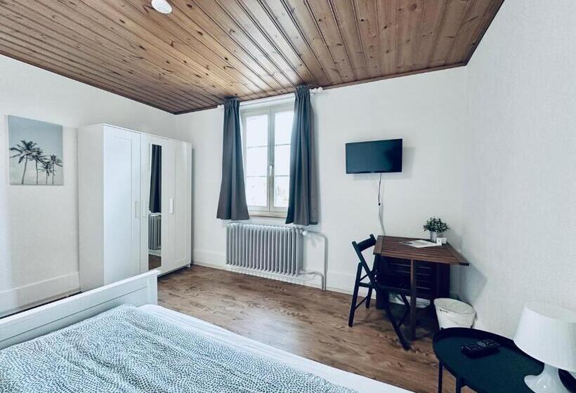 Номер Стандарт Индивидуальный Совместная Ванная, Monteurzimmer   Worker S Accommodation   Zimmerzuvermieten In Biberist