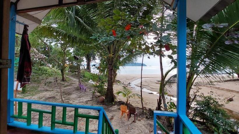 اتاق استاندارد با چشم‌انداز دریا, Baan Suan Kayoo 2