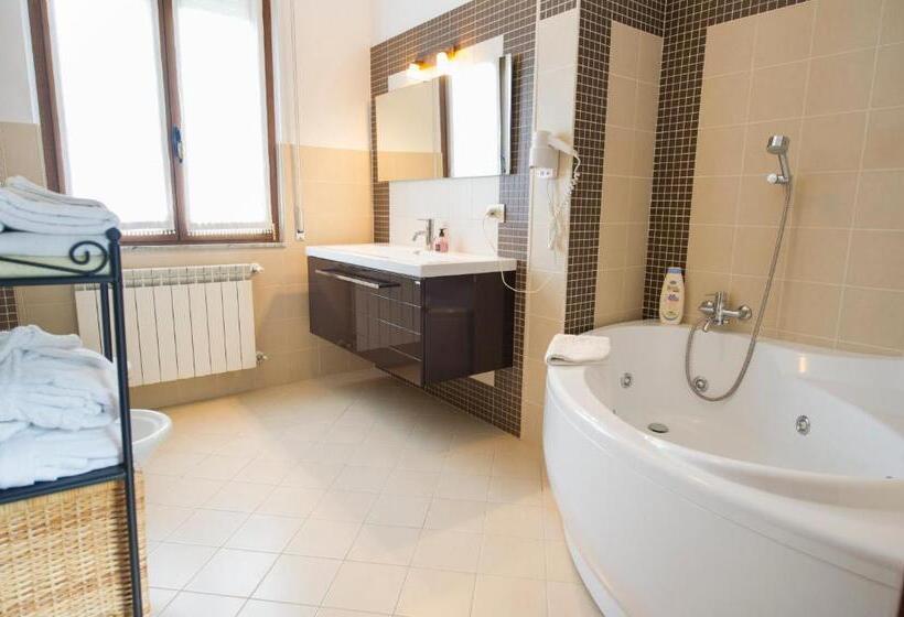 Standard room with outdoor bath, B&b Villa Filetta
