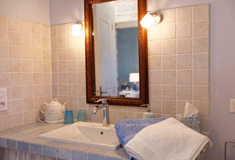 Номер Стандарт Вид на Сад, La Bruyle   Chambre D Hôtes De Charme