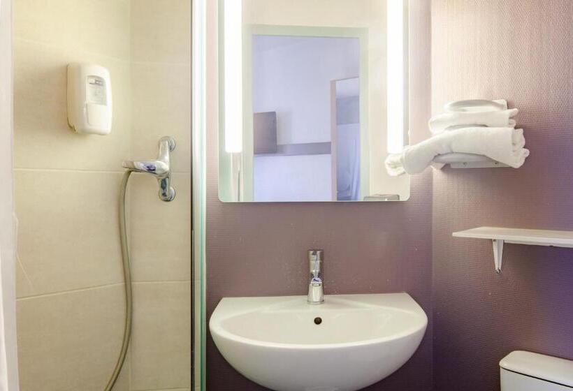 Номер Стандарт, B&b Hotel Saint Michel Sur Orge