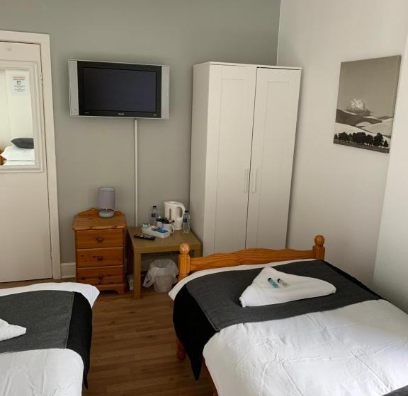 Номер Стандарт Трехместный, Alderley Hotel Blackpool
