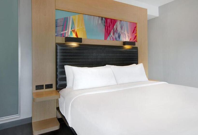 اتاق استاندارد با تخت بزرگ, Aloft Oklahoma City Downtown – Bricktown