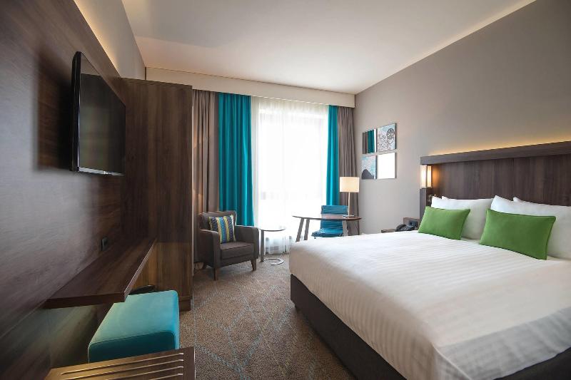Standard Room King Size Bed, Courtyard By Marriott Sarajevo