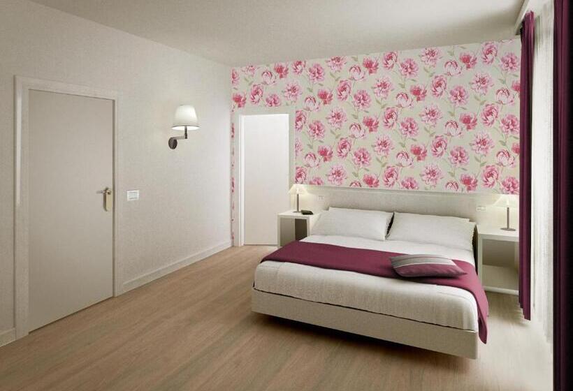 اتاق سوپریور, Rimini Suite