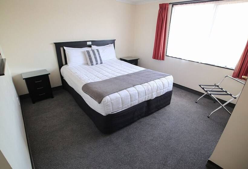 Апартаменты 2 Спальни, Palm City Motor Inn