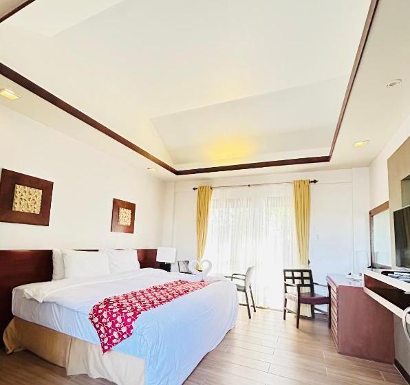 스탠다드 테라스 룸, Sheridan Boutique Resort Iloilo