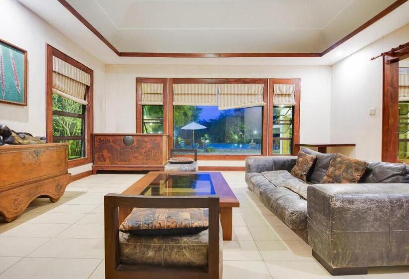 주니어 스위트, Sheridan Boutique Resort Iloilo