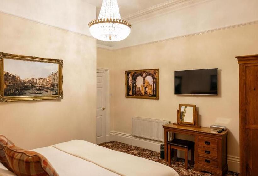 آپارتمان 1 خوابه با چشم‌انداز دریا, The Town House
