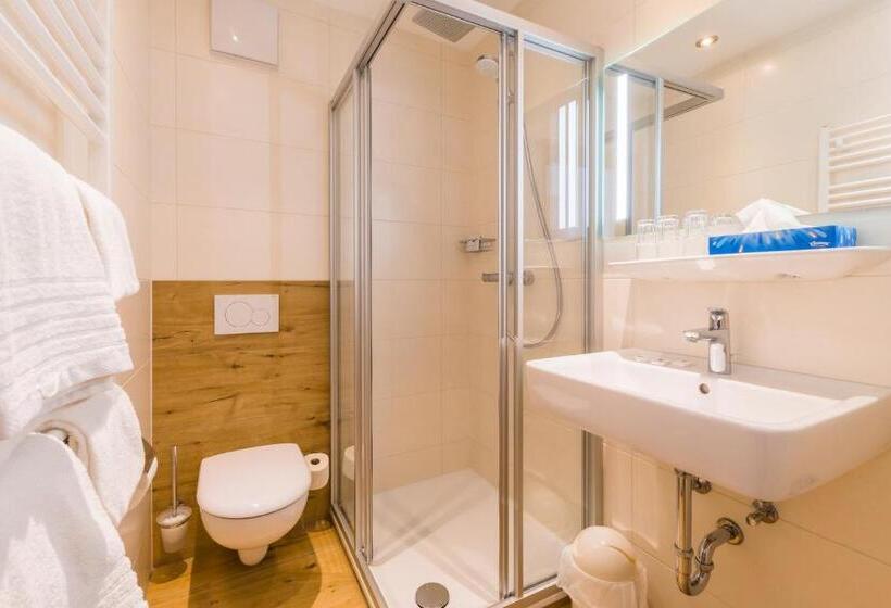 Номер Стандарт, Berghamer S Gasthof