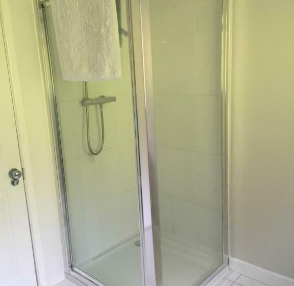 Номер Стандарт, Stapehill Lodge B&b