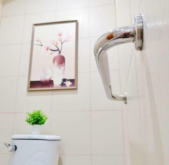 이그제큐티브 트리플, Vg Pension And Residences