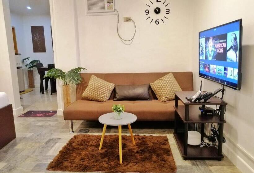 이그제큐티브 트리플, Vg Pension And Residences