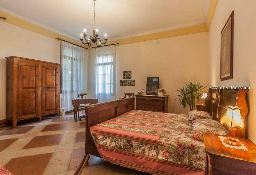 带花园景观的标准三人间, B&b Dal Viceré   Villa Mezzalira