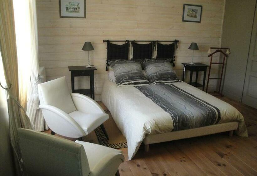 Семейный Номер, Le Relais Des Capucines
