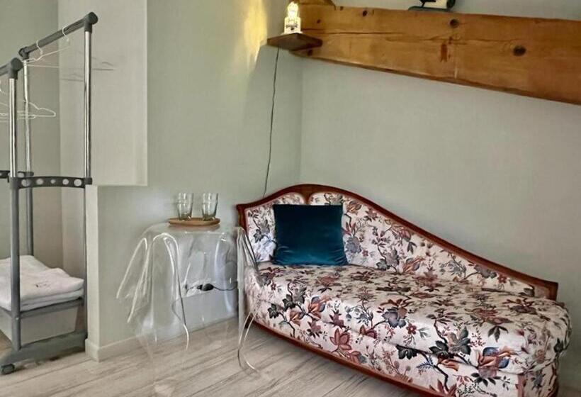 Номер Стандарт с Балконом, Residence La Borde