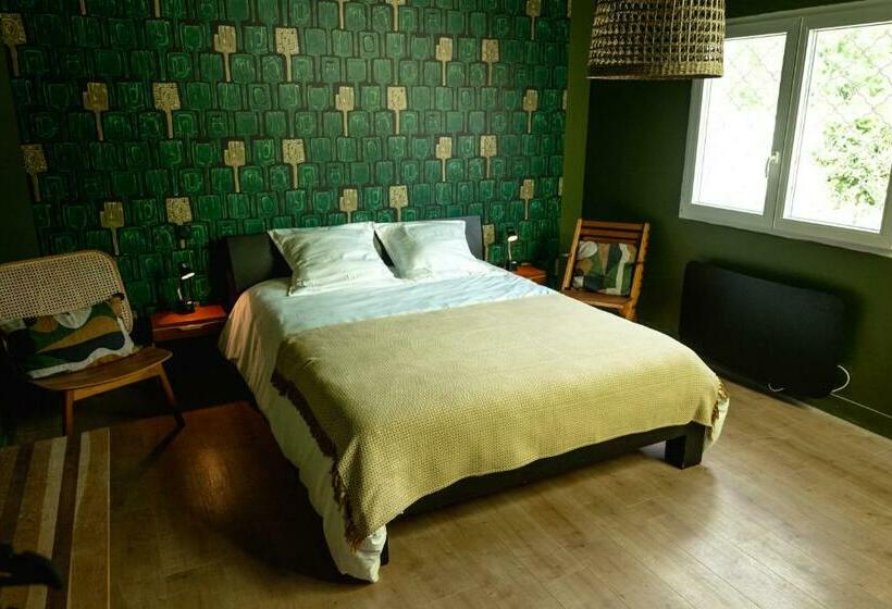 Номер Стандарт с Террасой, Chambre D Hôte Près Bordeaux Au Château Camponac