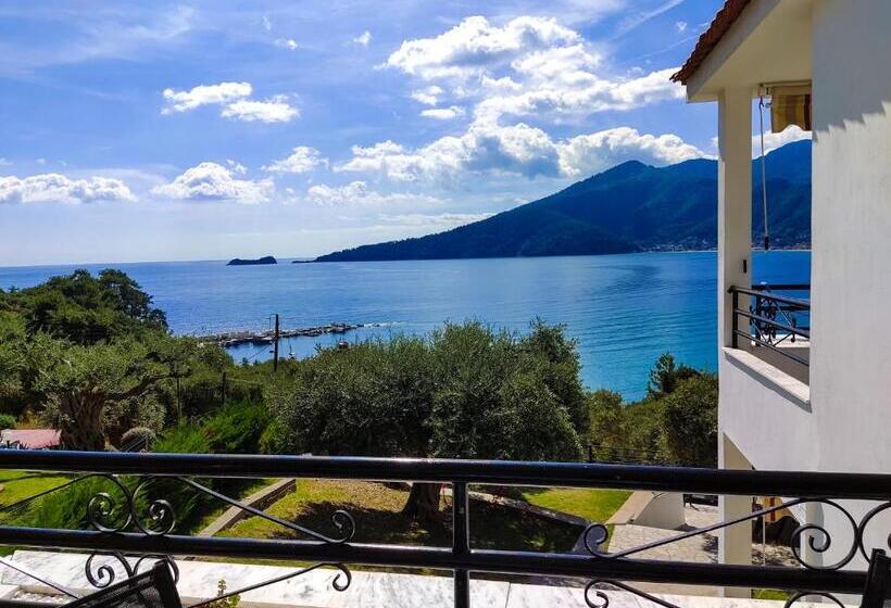 Family studio with sea view, Celeste Golden Beach