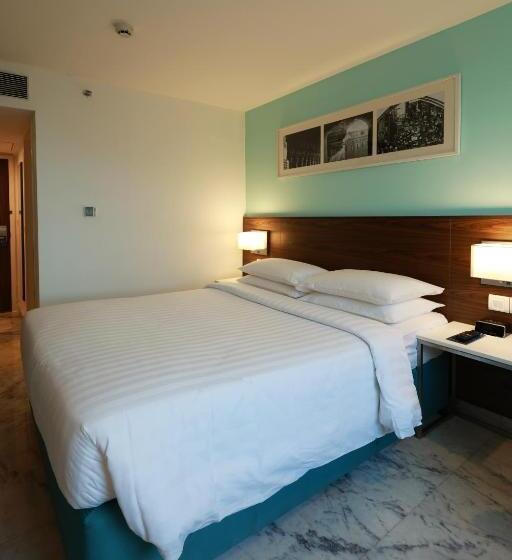 Номер Deluxe Кровать Куин, Fairfield By Marriott Pune Kharadi