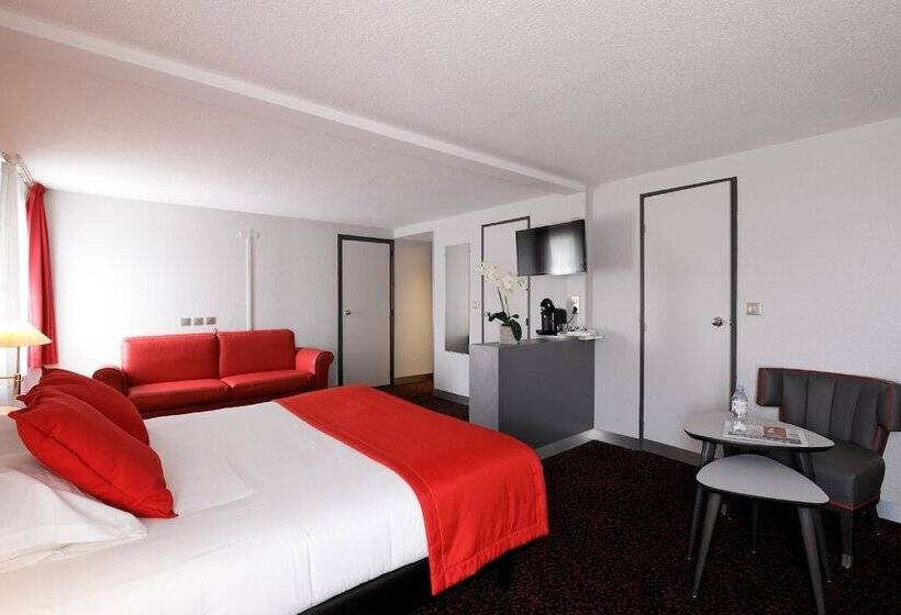 프레스티지 룸, Logis Hôtel L Orée De Chartres   Barjouville
