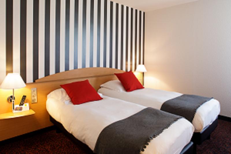 수피리어 룸, Logis Hôtel L Orée De Chartres   Barjouville