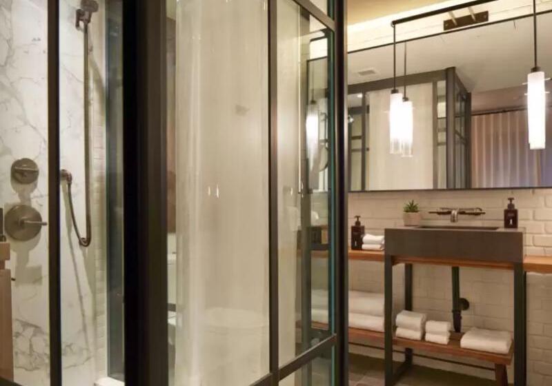اتاق استاندارد با تخت بزرگ, 1 Hotel Central Park