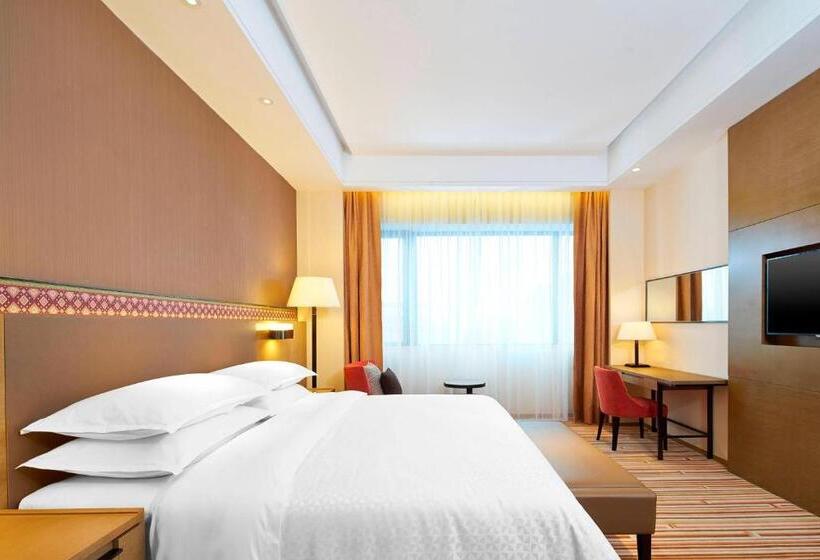 Люкс Повышенной Комфортности, Four Points By Sheraton Guilin, Lingui