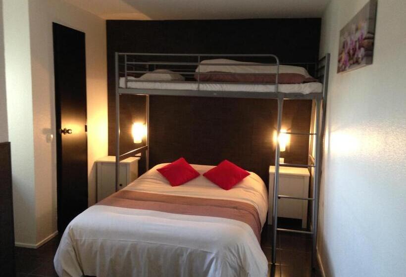 اتاق استاندارد چهار تخته, Hôtel M&r