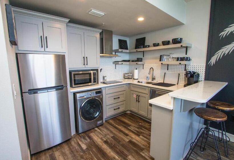 استودیوی سوپریور, Majestic Beach Resort The Official Onsite Rental Company, Panama City Beach, Fl