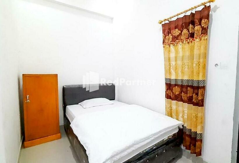 Номер Стандарт Индивидуальный, Minang Raya Guesthouse Syariah Redpartner