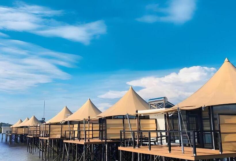 스탠다드 룸 킹사이즈 침대, Kiki Beach Resort, Batam