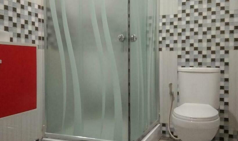 Номер Deluxe, Edhotel Kusuma Atambua Mitra Reddoorz