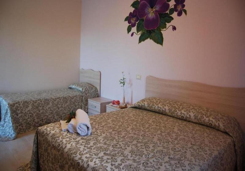 اتاق استاندارد سه نفره, Tenuta Madre Terra Resort
