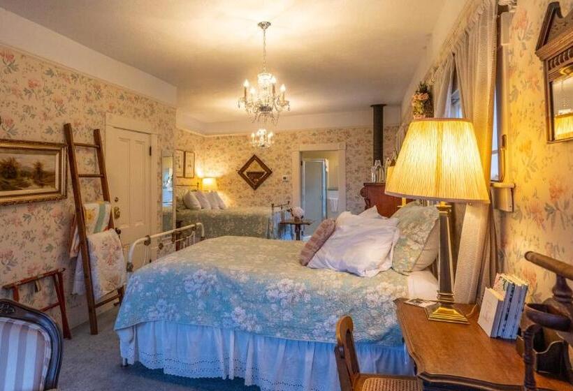 Люкс Вид на Реку, Clementine S Guest House & Vacation Rentals