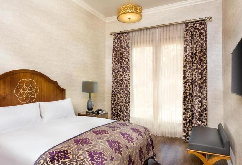 سوئیت با تخت بزرگ, Allegretto Vineyard Resort Paso Robles