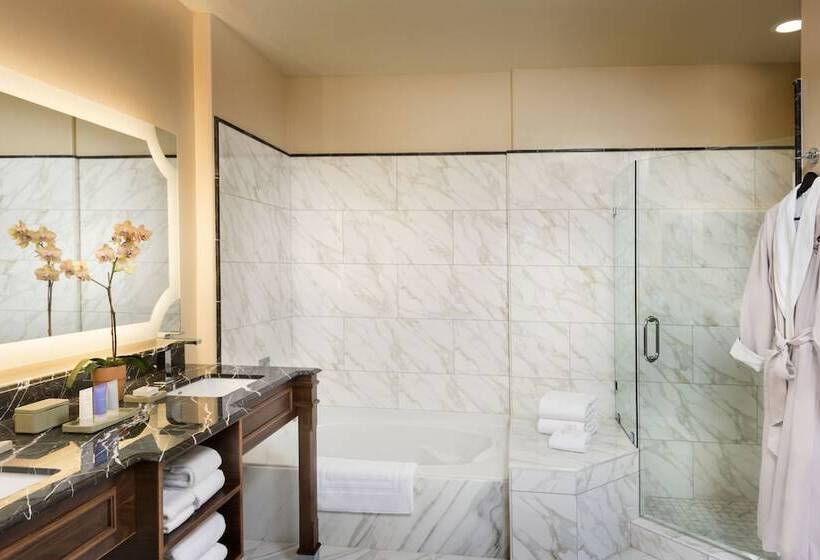 سوئیت با تخت بزرگ, Allegretto Vineyard Resort Paso Robles