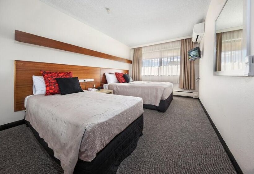 Апартаменты Economy 2 Спальни, Belconnen Way Hotel & Serviced Apartments