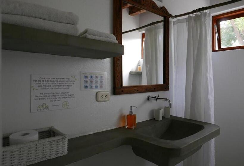 سوییت, Casa Verde