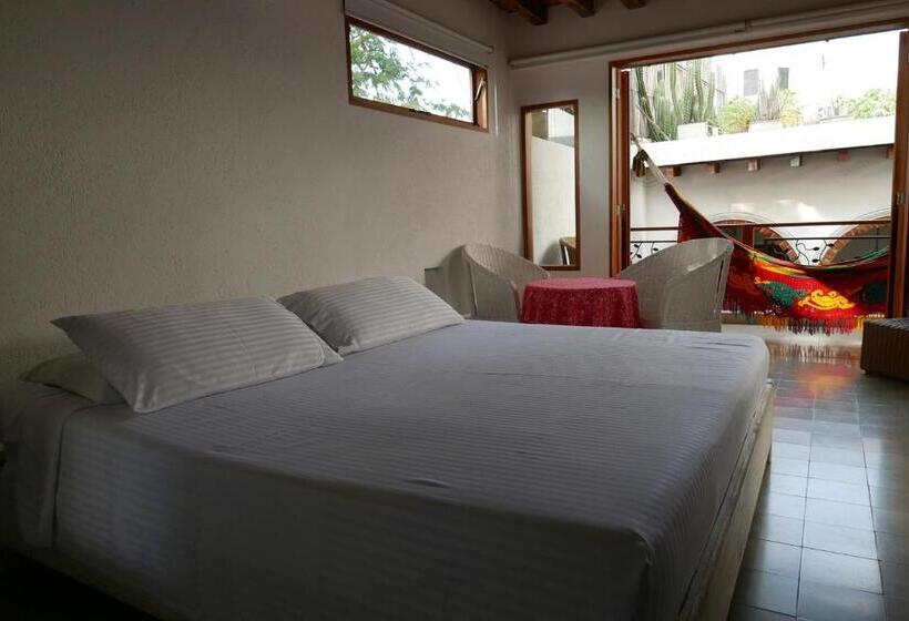 سوییت, Casa Verde