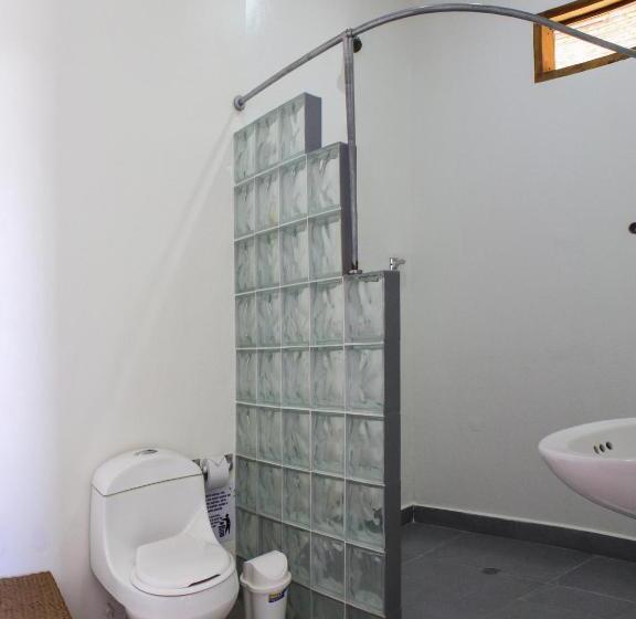 سوییت لوکس, Casa Verde