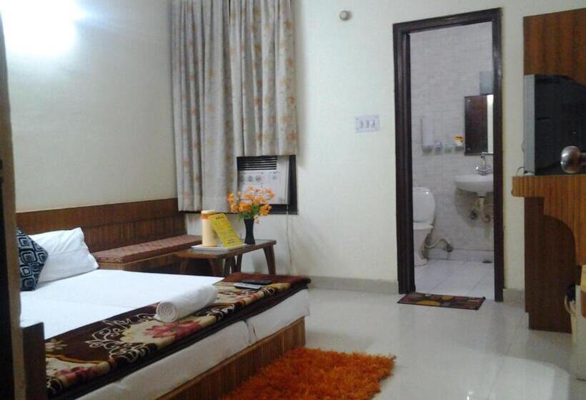 Standard Room, Cottage Ganga Inn