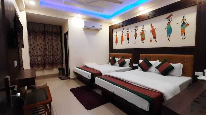 Family Room, Cottage Ganga Inn