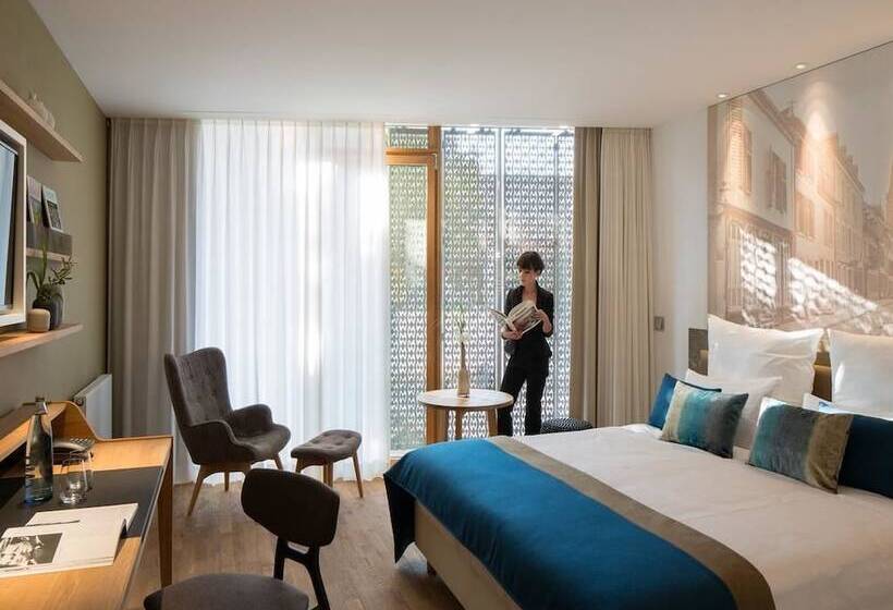 Standardzimmer Stadtblick, La Maison