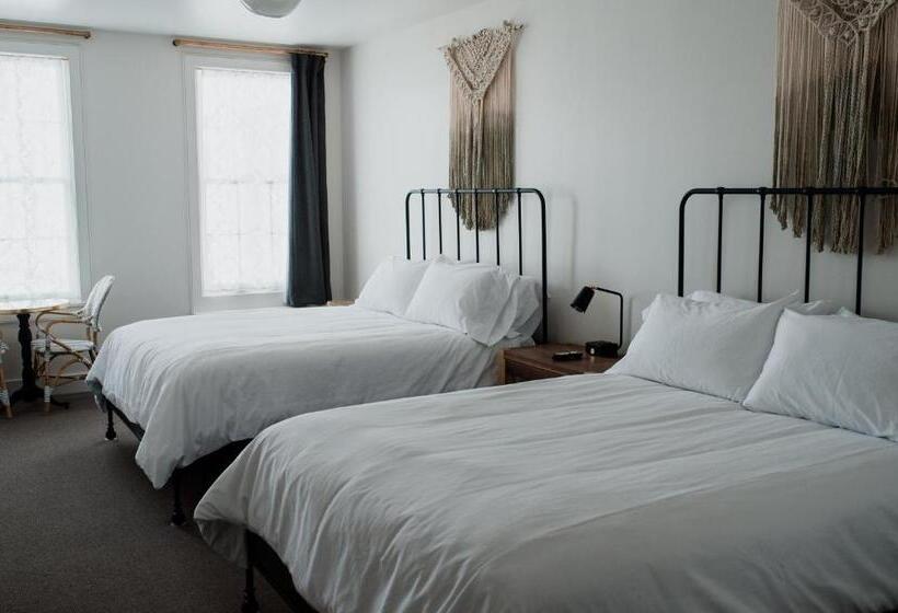 اتاق استاندارد, Surf Hotel & Chateau