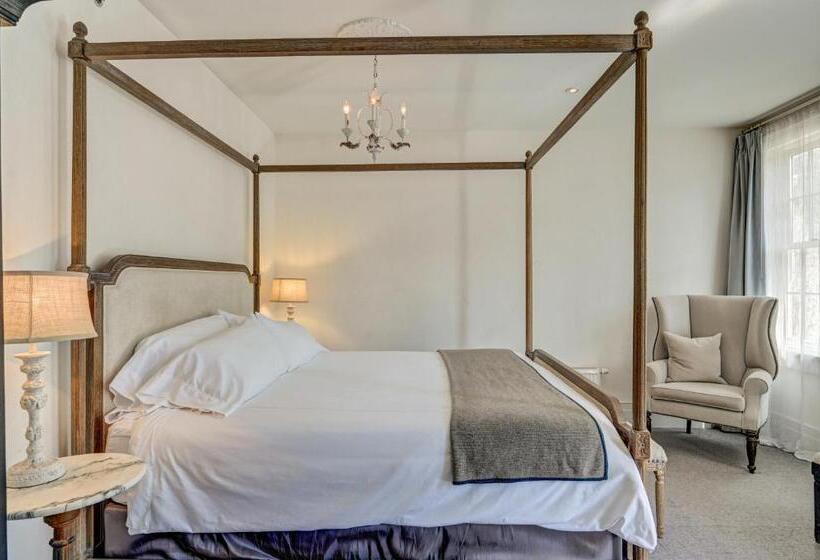 اتاق استاندارد با تخت بزرگ, Surf Hotel & Chateau