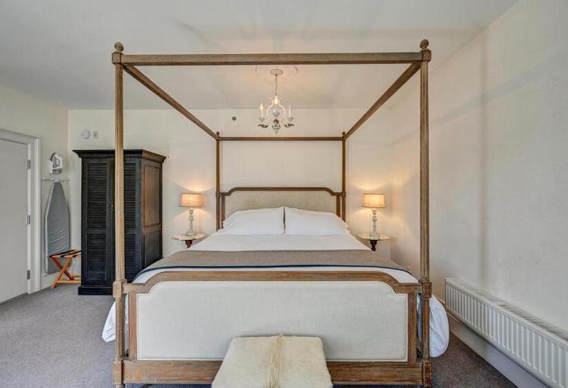 اتاق استاندارد با تخت بزرگ, Surf Hotel & Chateau